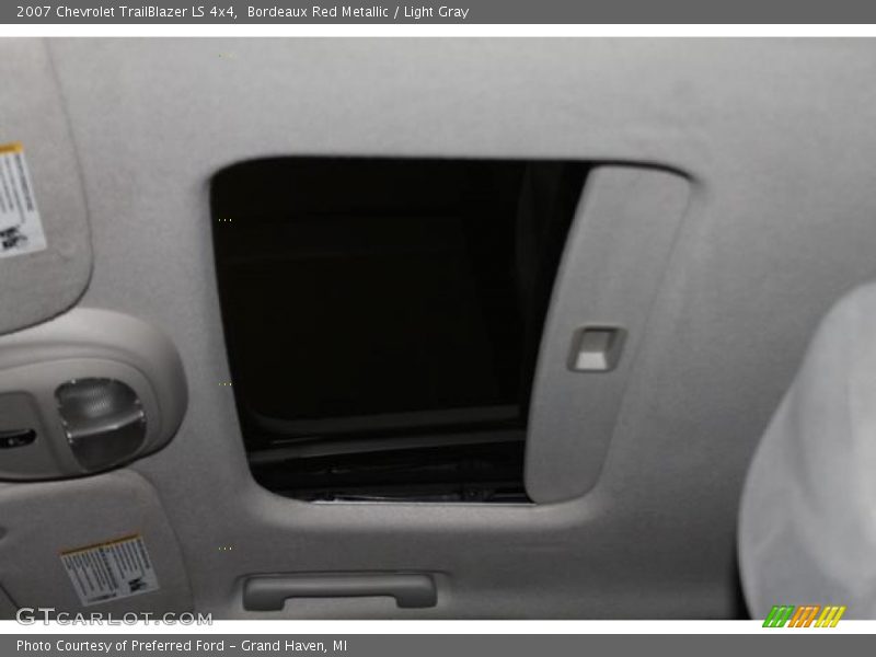 Bordeaux Red Metallic / Light Gray 2007 Chevrolet TrailBlazer LS 4x4