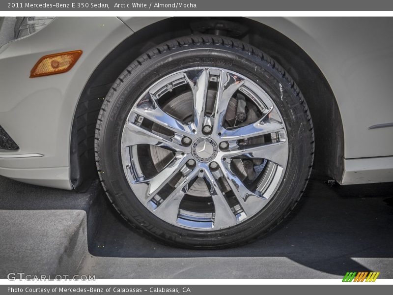 Arctic White / Almond/Mocha 2011 Mercedes-Benz E 350 Sedan