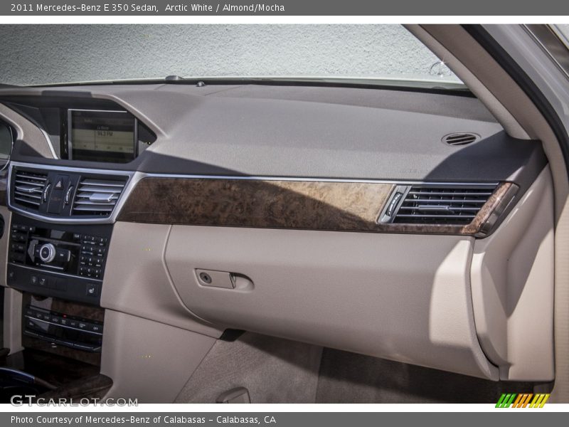 Arctic White / Almond/Mocha 2011 Mercedes-Benz E 350 Sedan