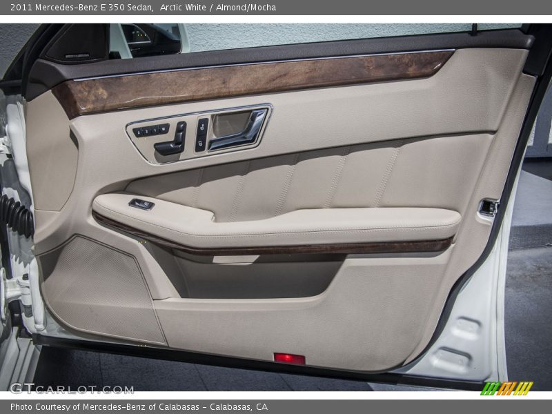 Arctic White / Almond/Mocha 2011 Mercedes-Benz E 350 Sedan