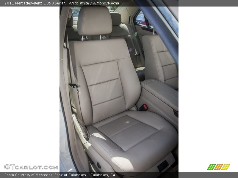 Arctic White / Almond/Mocha 2011 Mercedes-Benz E 350 Sedan