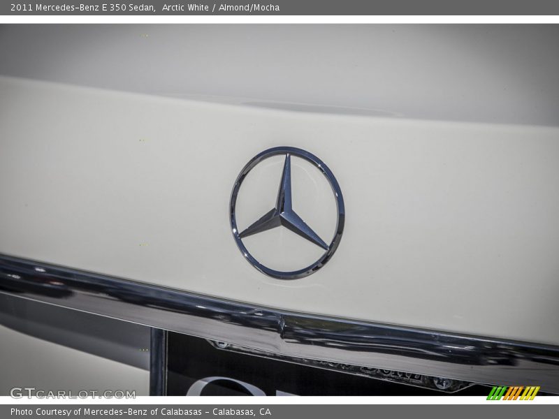 Arctic White / Almond/Mocha 2011 Mercedes-Benz E 350 Sedan