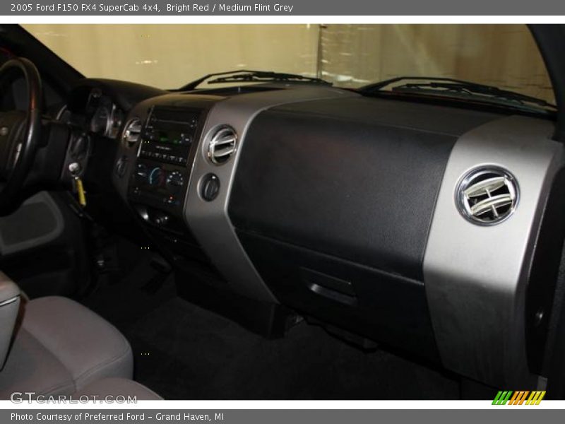 Bright Red / Medium Flint Grey 2005 Ford F150 FX4 SuperCab 4x4