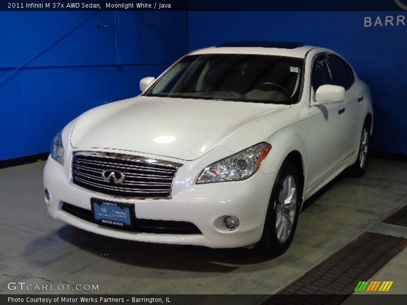 Moonlight White / Java 2011 Infiniti M 37x AWD Sedan