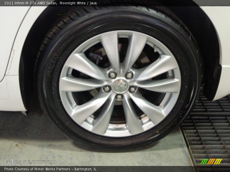 Moonlight White / Java 2011 Infiniti M 37x AWD Sedan