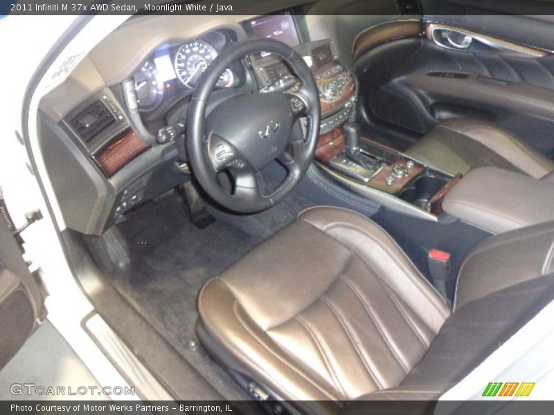 Moonlight White / Java 2011 Infiniti M 37x AWD Sedan