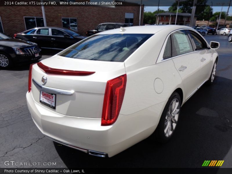 White Diamond Tricoat / Shale/Cocoa 2014 Cadillac XTS Luxury FWD