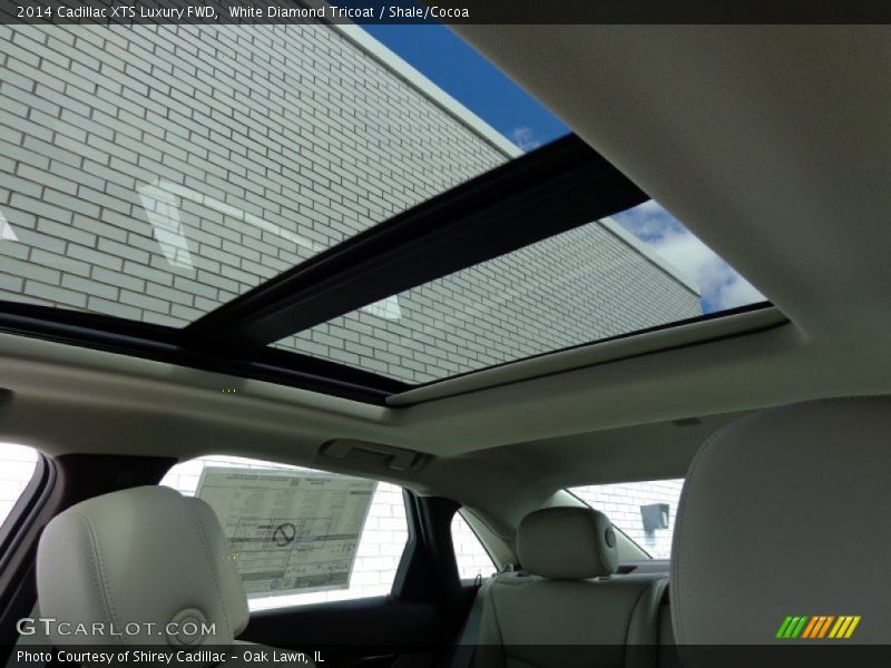 Sunroof of 2014 XTS Luxury FWD