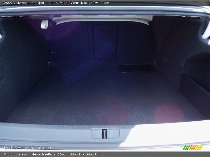 Candy White / Cornsilk Beige Two-Tone 2009 Volkswagen CC Sport