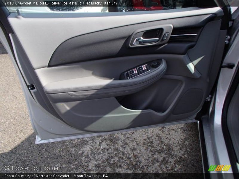 Silver Ice Metallic / Jet Black/Titanium 2013 Chevrolet Malibu LS