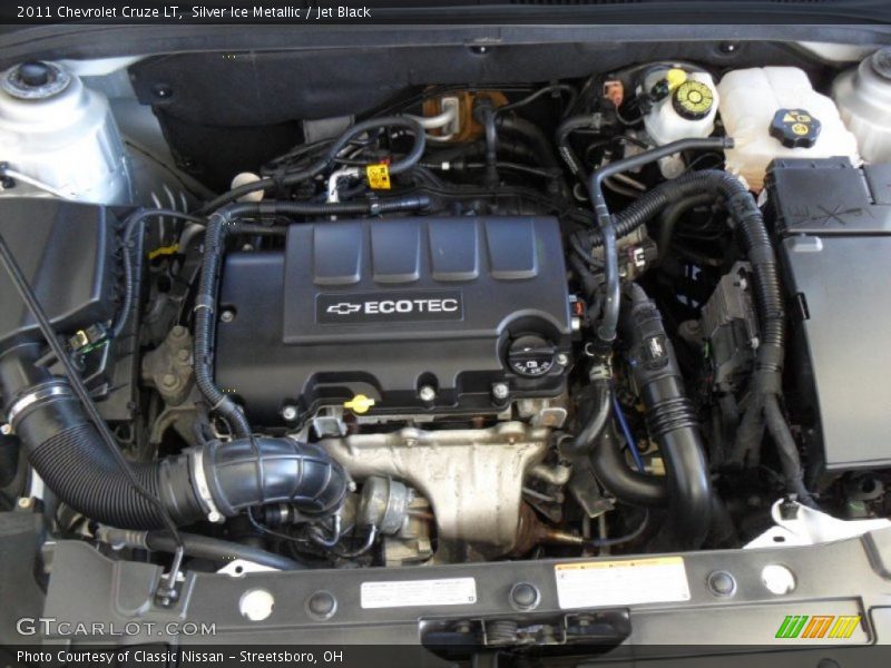 Silver Ice Metallic / Jet Black 2011 Chevrolet Cruze LT
