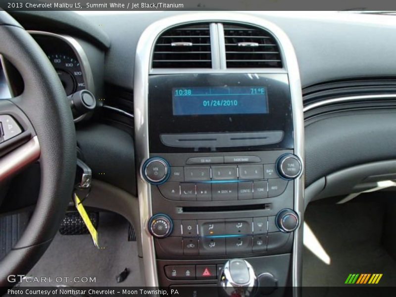 Summit White / Jet Black/Titanium 2013 Chevrolet Malibu LS