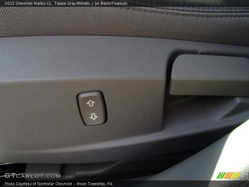Taupe Gray Metallic / Jet Black/Titanium 2013 Chevrolet Malibu LS