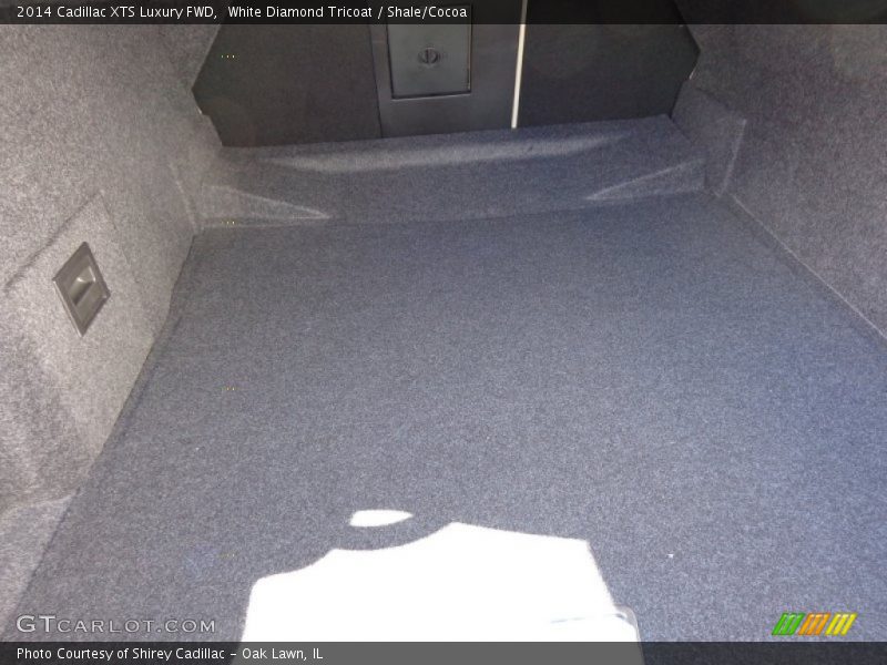 White Diamond Tricoat / Shale/Cocoa 2014 Cadillac XTS Luxury FWD
