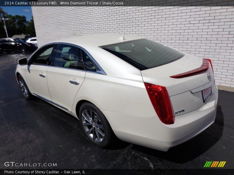 White Diamond Tricoat / Shale/Cocoa 2014 Cadillac XTS Luxury FWD