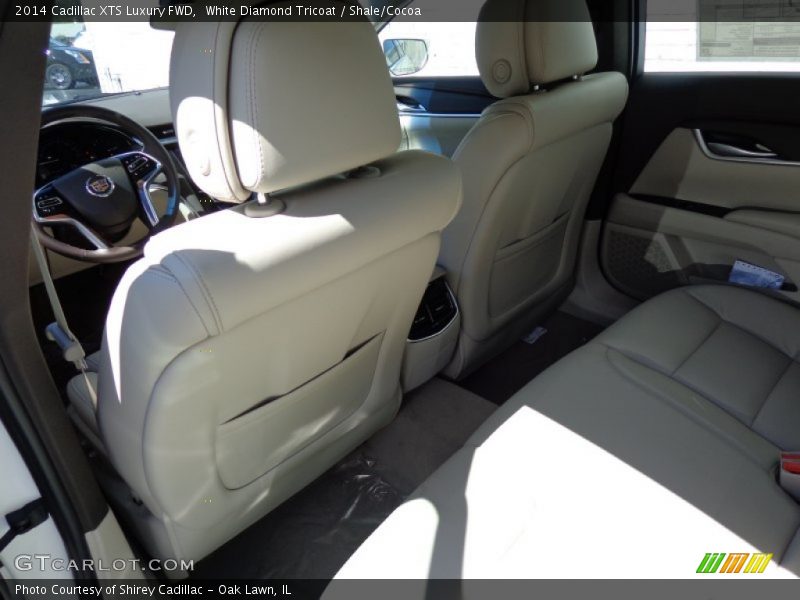 White Diamond Tricoat / Shale/Cocoa 2014 Cadillac XTS Luxury FWD