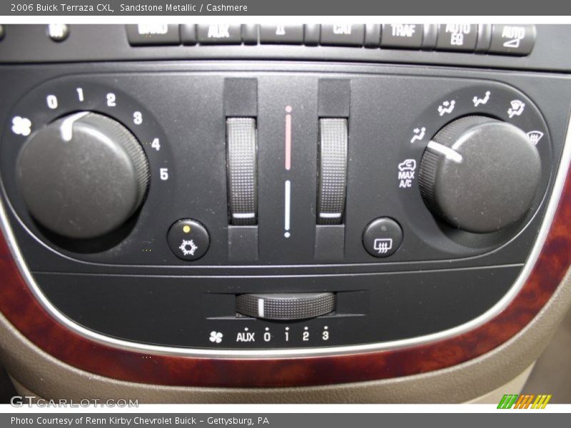 Sandstone Metallic / Cashmere 2006 Buick Terraza CXL