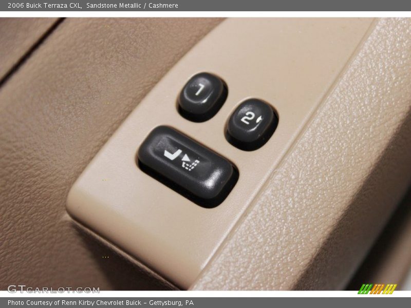 Sandstone Metallic / Cashmere 2006 Buick Terraza CXL