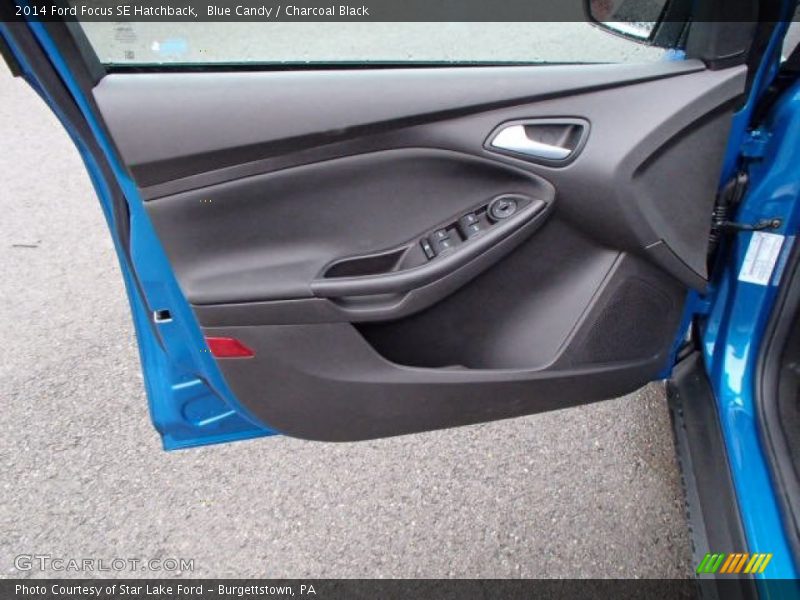 Blue Candy / Charcoal Black 2014 Ford Focus SE Hatchback