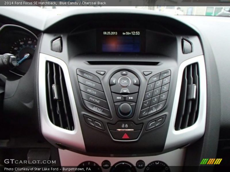Blue Candy / Charcoal Black 2014 Ford Focus SE Hatchback
