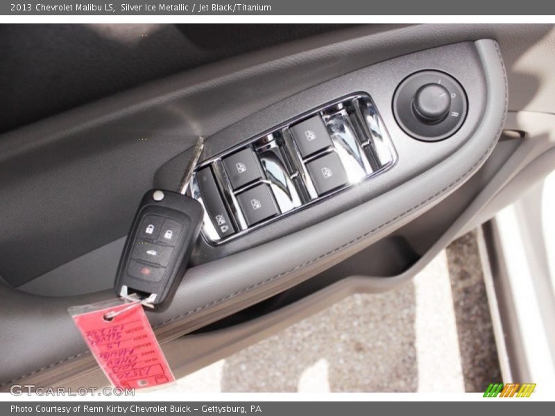 Silver Ice Metallic / Jet Black/Titanium 2013 Chevrolet Malibu LS