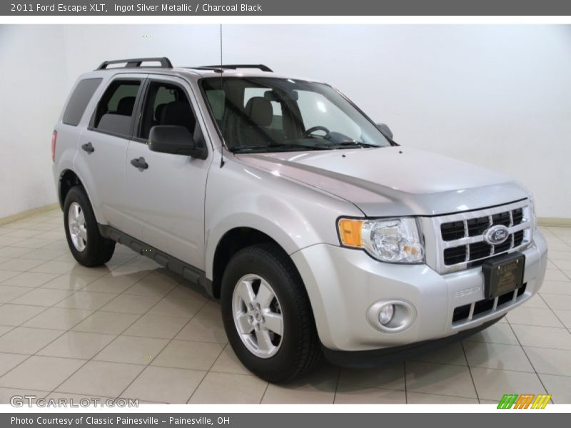 Ingot Silver Metallic / Charcoal Black 2011 Ford Escape XLT