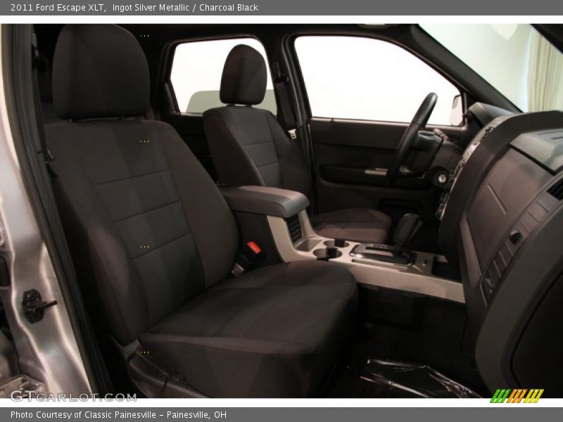 Ingot Silver Metallic / Charcoal Black 2011 Ford Escape XLT
