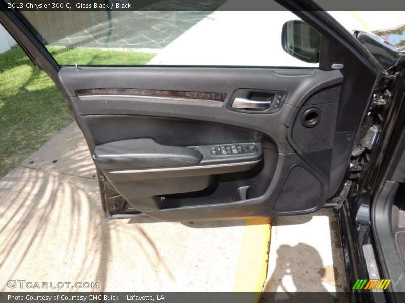 Gloss Black / Black 2013 Chrysler 300 C