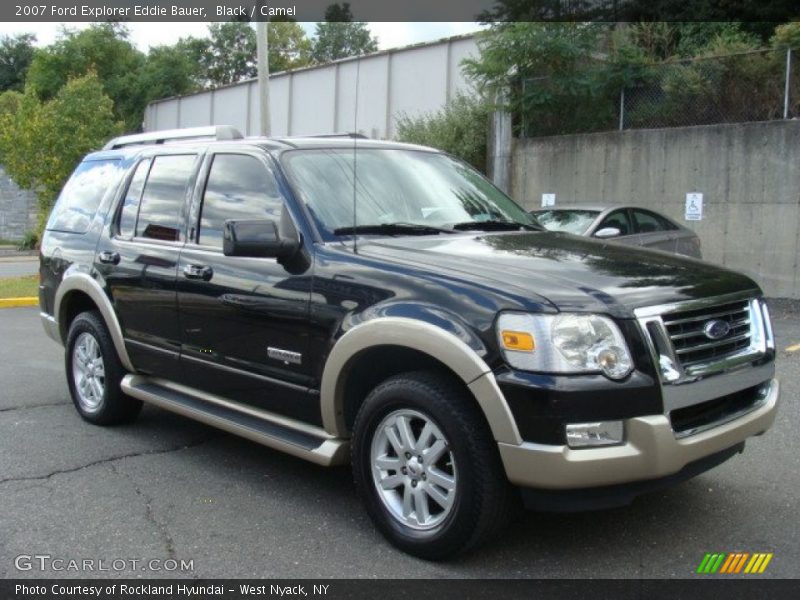 Front 3/4 View of 2007 Explorer Eddie Bauer