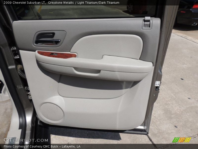 Greystone Metallic / Light Titanium/Dark Titanium 2009 Chevrolet Suburban LT