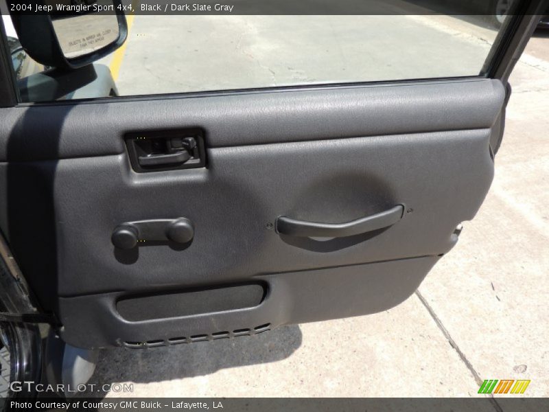 Black / Dark Slate Gray 2004 Jeep Wrangler Sport 4x4