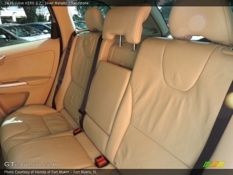 Silver Metallic / Sandstone 2010 Volvo XC60 3.2