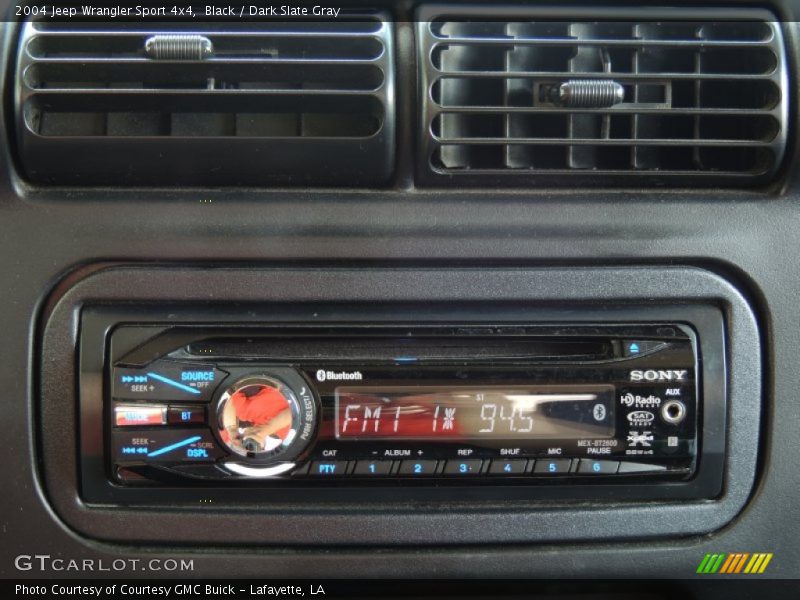 Black / Dark Slate Gray 2004 Jeep Wrangler Sport 4x4