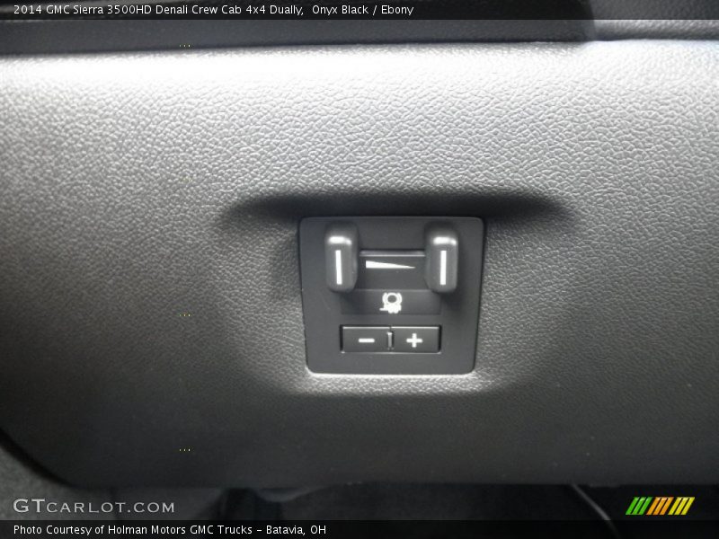 Onyx Black / Ebony 2014 GMC Sierra 3500HD Denali Crew Cab 4x4 Dually