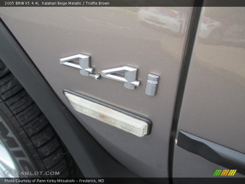 Kalahari Beige Metallic / Truffle Brown 2005 BMW X5 4.4i