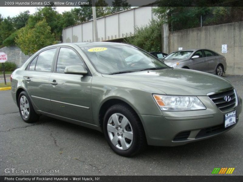 Willow Gray / Camel 2009 Hyundai Sonata GLS