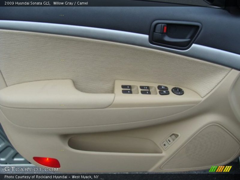Willow Gray / Camel 2009 Hyundai Sonata GLS