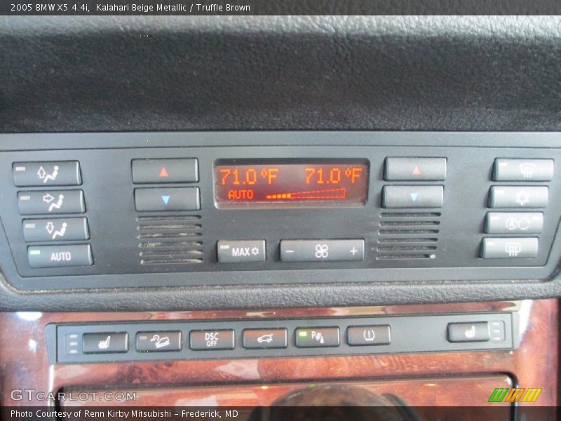Kalahari Beige Metallic / Truffle Brown 2005 BMW X5 4.4i