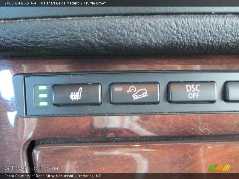 Kalahari Beige Metallic / Truffle Brown 2005 BMW X5 4.4i
