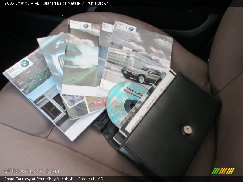 Kalahari Beige Metallic / Truffle Brown 2005 BMW X5 4.4i