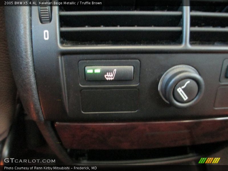 Kalahari Beige Metallic / Truffle Brown 2005 BMW X5 4.4i