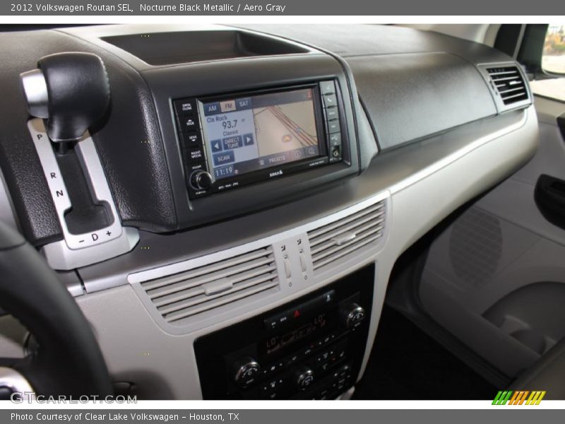Nocturne Black Metallic / Aero Gray 2012 Volkswagen Routan SEL