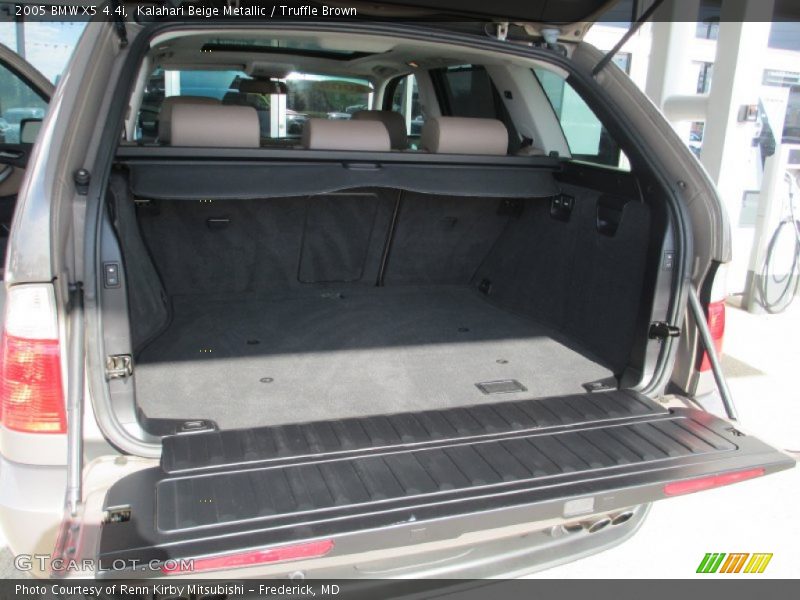 Kalahari Beige Metallic / Truffle Brown 2005 BMW X5 4.4i