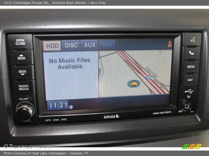 Nocturne Black Metallic / Aero Gray 2012 Volkswagen Routan SEL