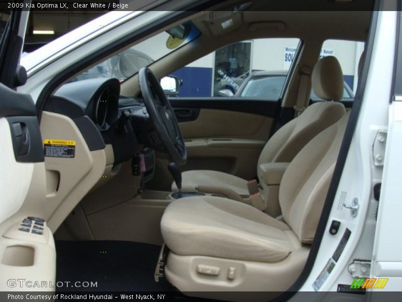 Front Seat of 2009 Optima LX