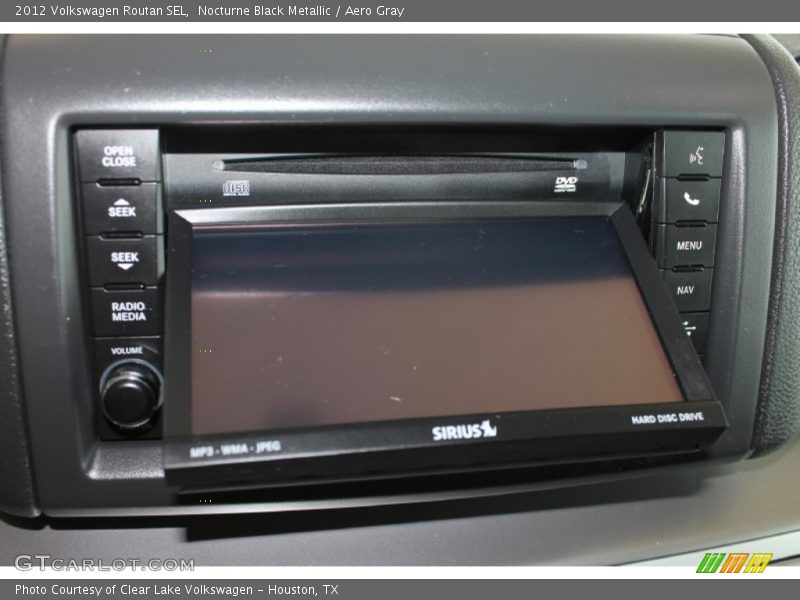 Nocturne Black Metallic / Aero Gray 2012 Volkswagen Routan SEL