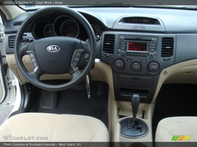 Dashboard of 2009 Optima LX