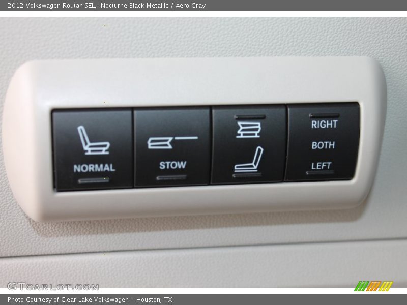 Nocturne Black Metallic / Aero Gray 2012 Volkswagen Routan SEL