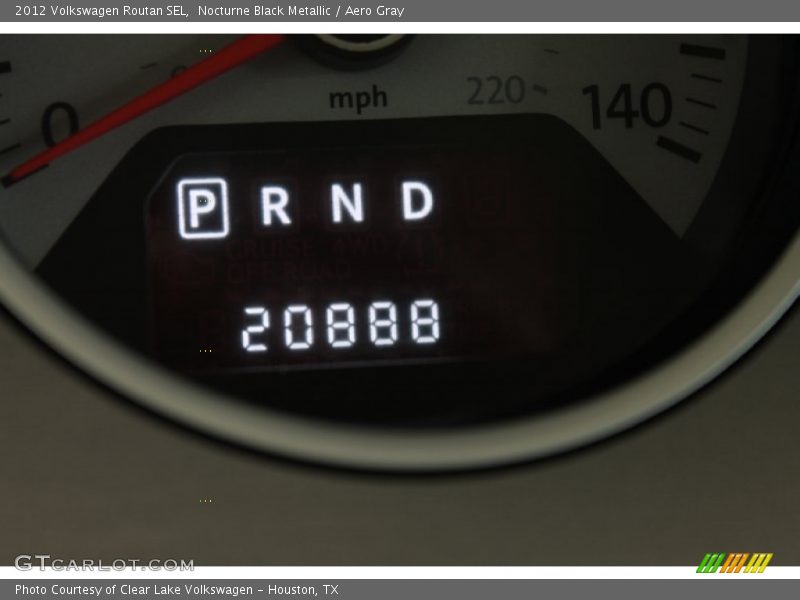 Nocturne Black Metallic / Aero Gray 2012 Volkswagen Routan SEL