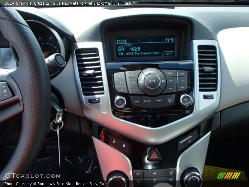 Blue Ray Metallic / Jet Black/Medium Titanium 2014 Chevrolet Cruze LS
